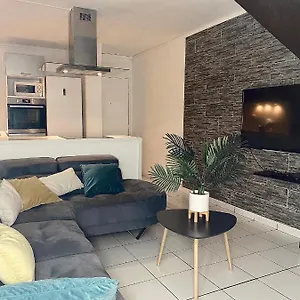 Duplex Lagon Bleu Ac Piscine Bas Du Appartement Le Gosier (Grande-Terre)